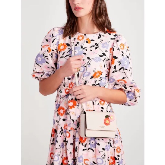 NWT Kate Spade Leather Petal Flap Chain Crossbody Wallet in Milk Glass